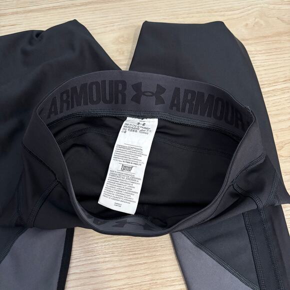 Under Armour Leggings Womens Small Heat Gear Compression 7/8 Ankle Running 23" - Picture 9 of 11